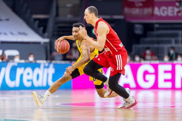 为球队赢得 为球队赢得