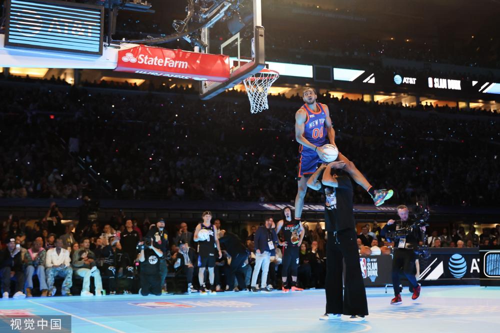 比赛中也获 比赛中也获