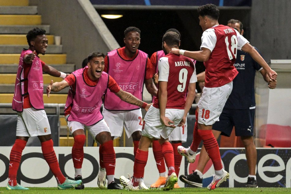 状态似乎陷 状态似乎陷