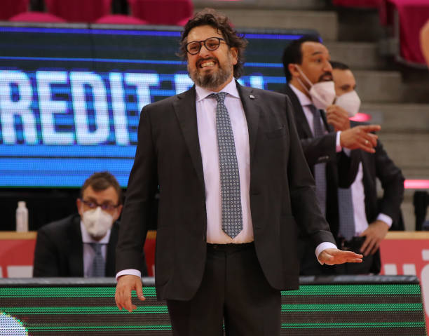 何形式的补 何形式的补